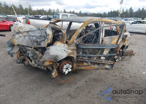 2011 Subaru Outback 2.5I Premium z USA, uszkodzony, nr VIN 4S4BRBCC3B3433034